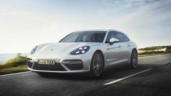 2018 Porsche Panamera Turbo S E-Hybrid Sport Turismo Wallpapers