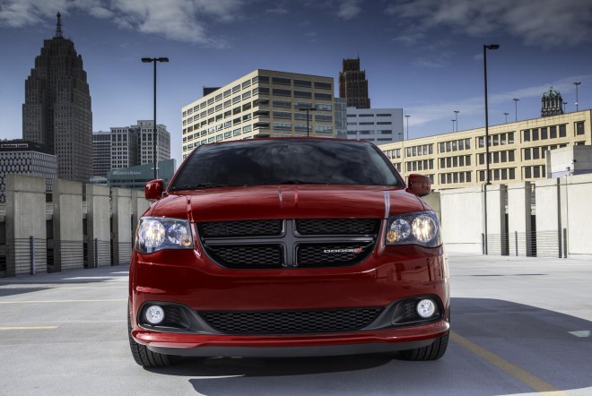 2019 Dodge Grand Caravan Wallpapers