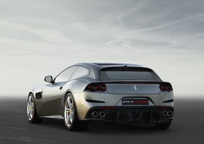 2019 Ferrari GTC4Lusso Wallpapers