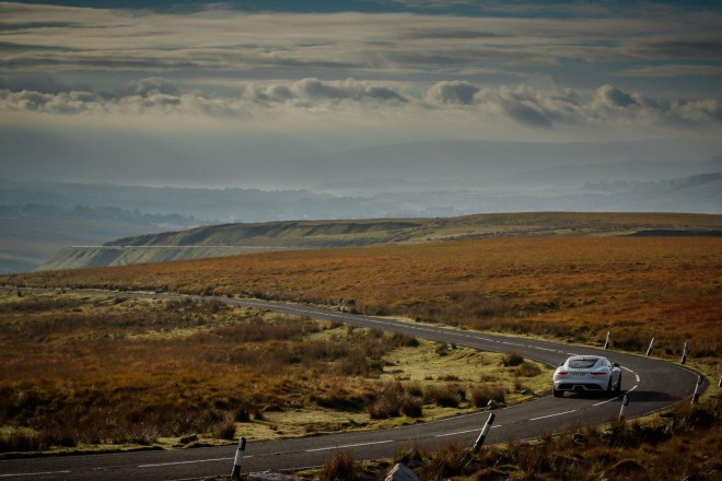 2019 Jaguar F-Type Chequered Flag Wallpapers