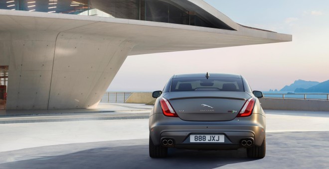 2019 Jaguar XJ Wallpapers