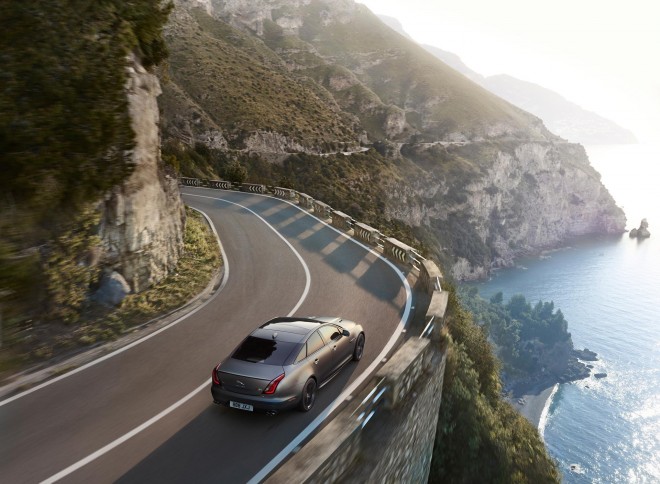 2019 Jaguar XJ Wallpapers