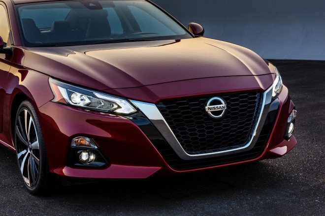 2019 Nissan Altima Wallpapers