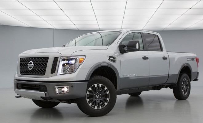 2019 Nissan Titan XD Wallpapers