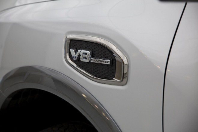 2019 Nissan Titan XD Wallpapers