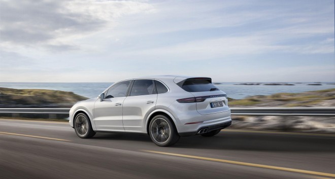2019 Porsche Cayenne Turbo Wallpapers