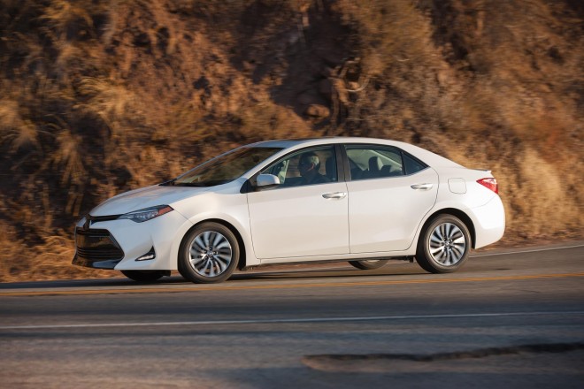 2019 Toyota Corolla Wallpapers