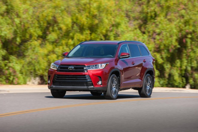 2019 Toyota Highlander Wallpapers