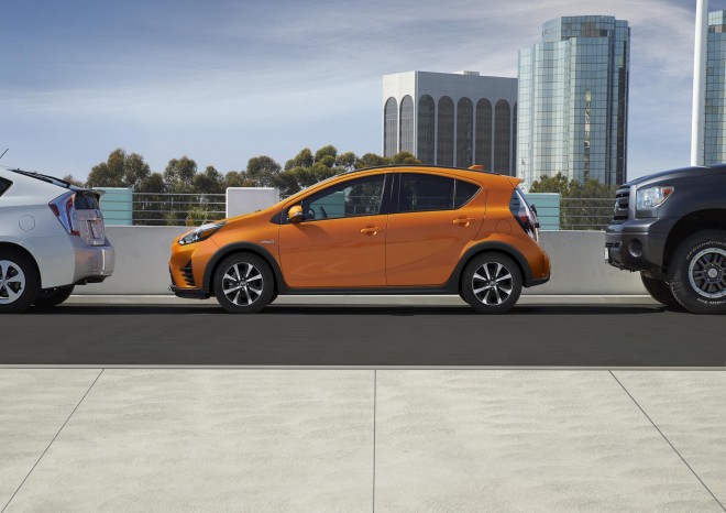 2019 Toyota Prius c Wallpapers