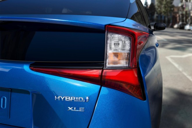 2019 Toyota Prius Wallpapers