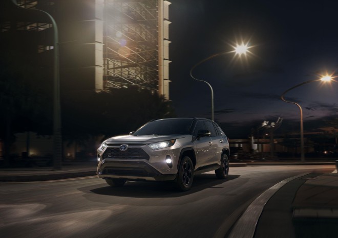 2019 Toyota RAV4 Wallpapers