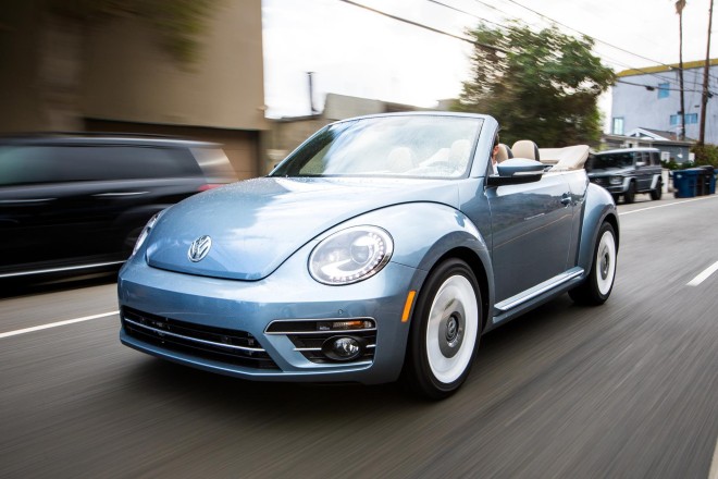 2019 Volkswagen Beetle Wallpapers
