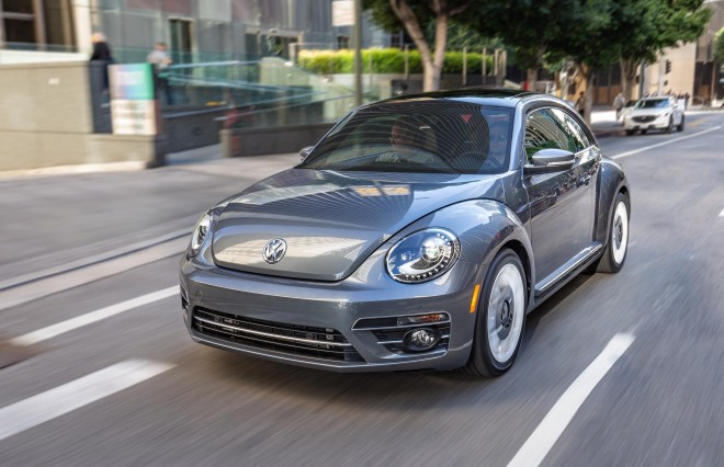 2019 Volkswagen Beetle Wallpapers